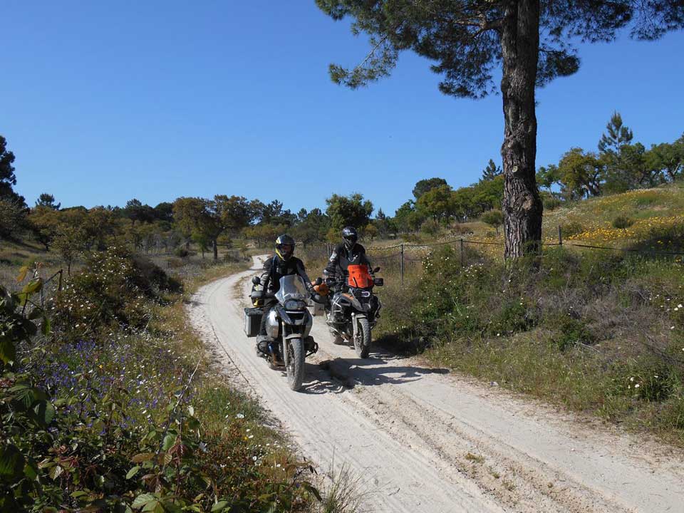 GORANDO - Récit de voyage à moto - Espagne-Portugal