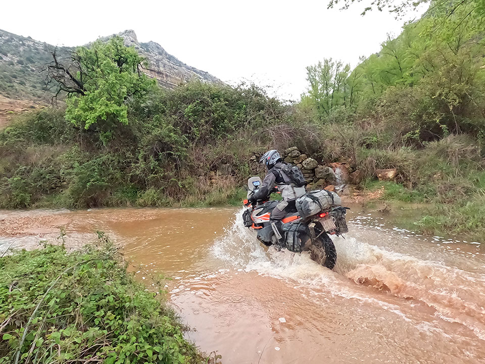 GORANDO - Récit de voyage à moto - Espagne-Portugal