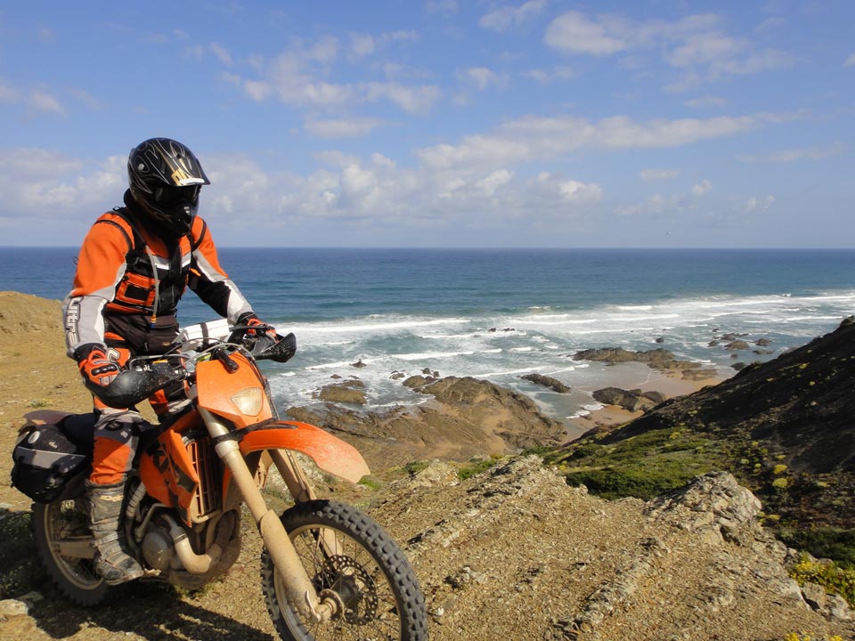 GORANDO - Récit de voyage à moto - Portugal