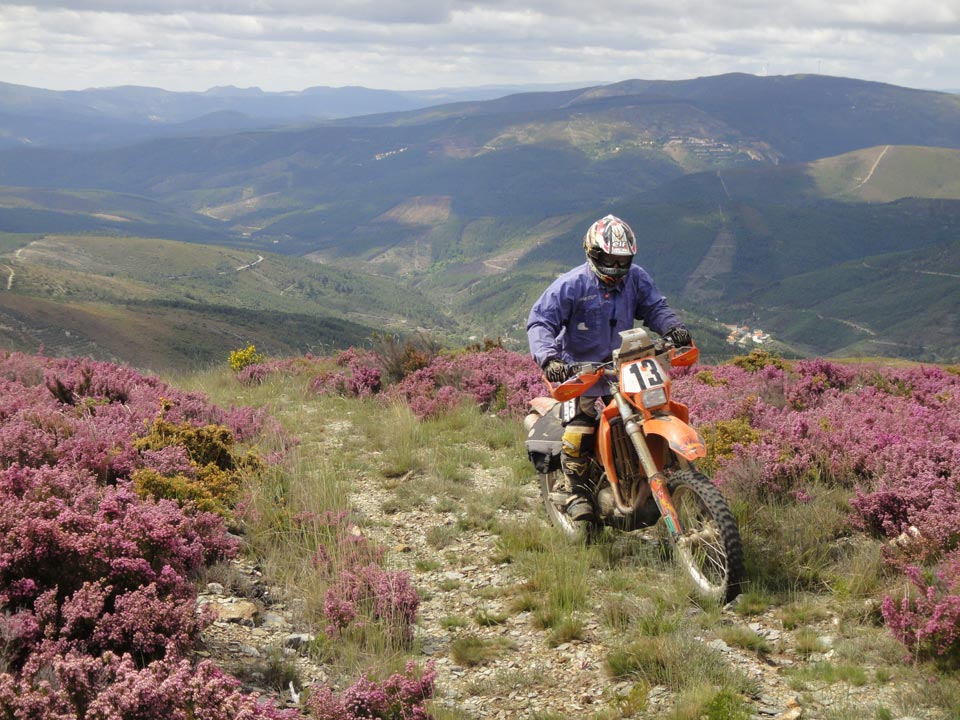 GORANDO - Récit de voyage à moto - Portugal