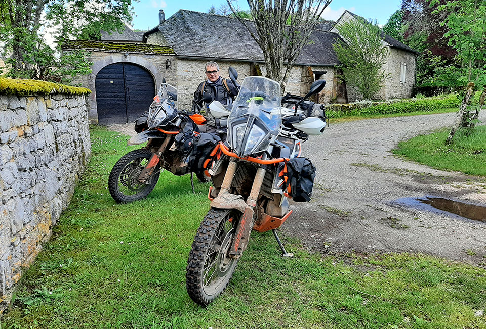 GORANDO - Récit de voyage à moto - France