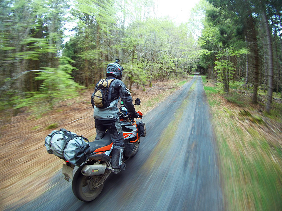 GORANDO - Récit de voyage à moto - France